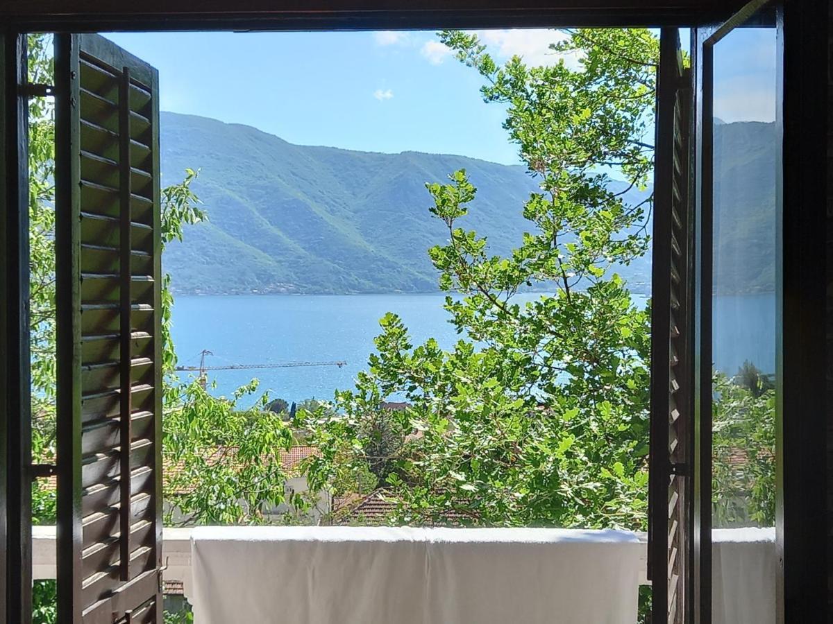 Hotel Sea View Risan Zewnętrze zdjęcie