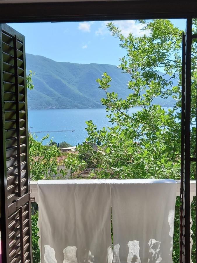 Hotel Sea View Risan Zewnętrze zdjęcie