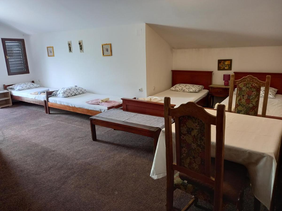 Hotel Sea View Risan Zewnętrze zdjęcie